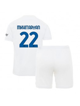 Otroški Nogometna dresi replika Inter Milan Henrikh Mkhitaryan #22 Gostujoči 2023-24 Kratek rokav (+ hlače)